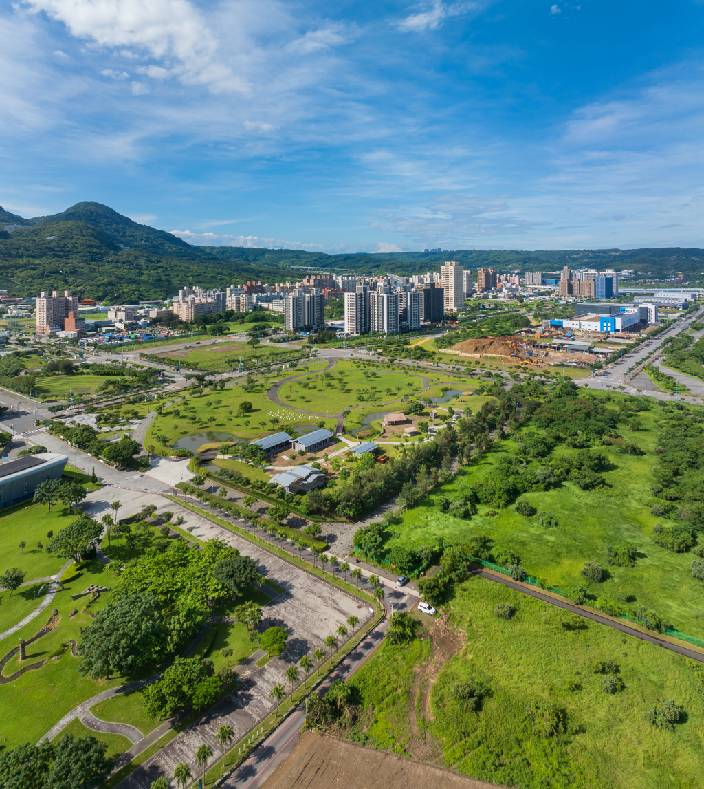 八里新案落在每坪 4 字頭，3 房總價甚至 1,500 萬元左右即可入手。(圖/星球設計工作室)